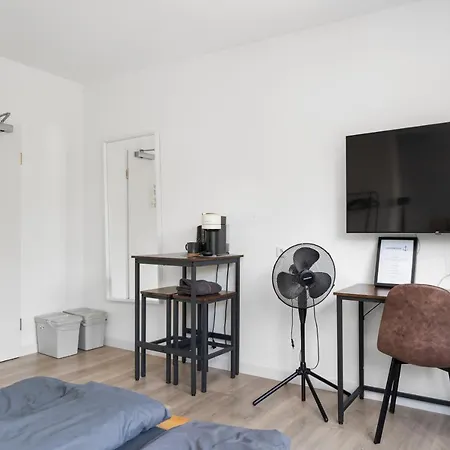 7, Direkt Am Bahnhof Άαχεν